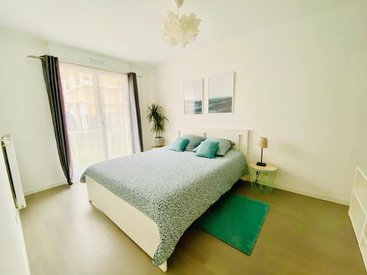 Swann Disney Appartement Монтеврен Екстериор снимка