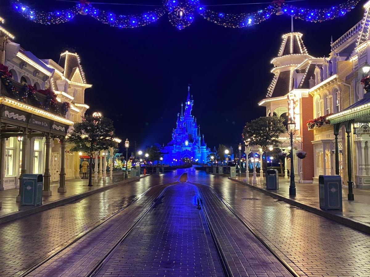 Swann Disney Appartement Монтеврен Екстериор снимка